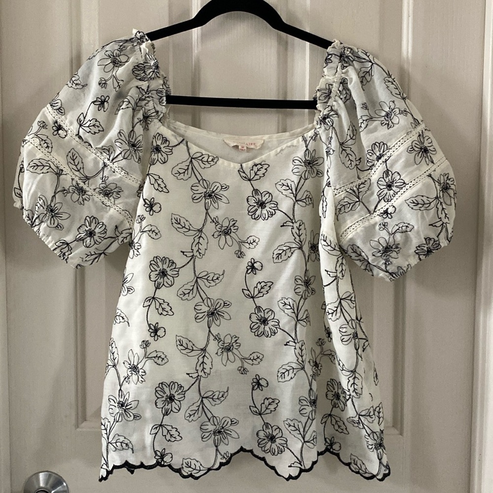 SOLITARE - embroidered puff sleeve blouse